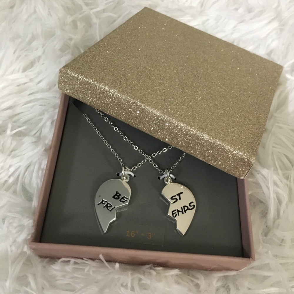 Best friends heart shaped necklace